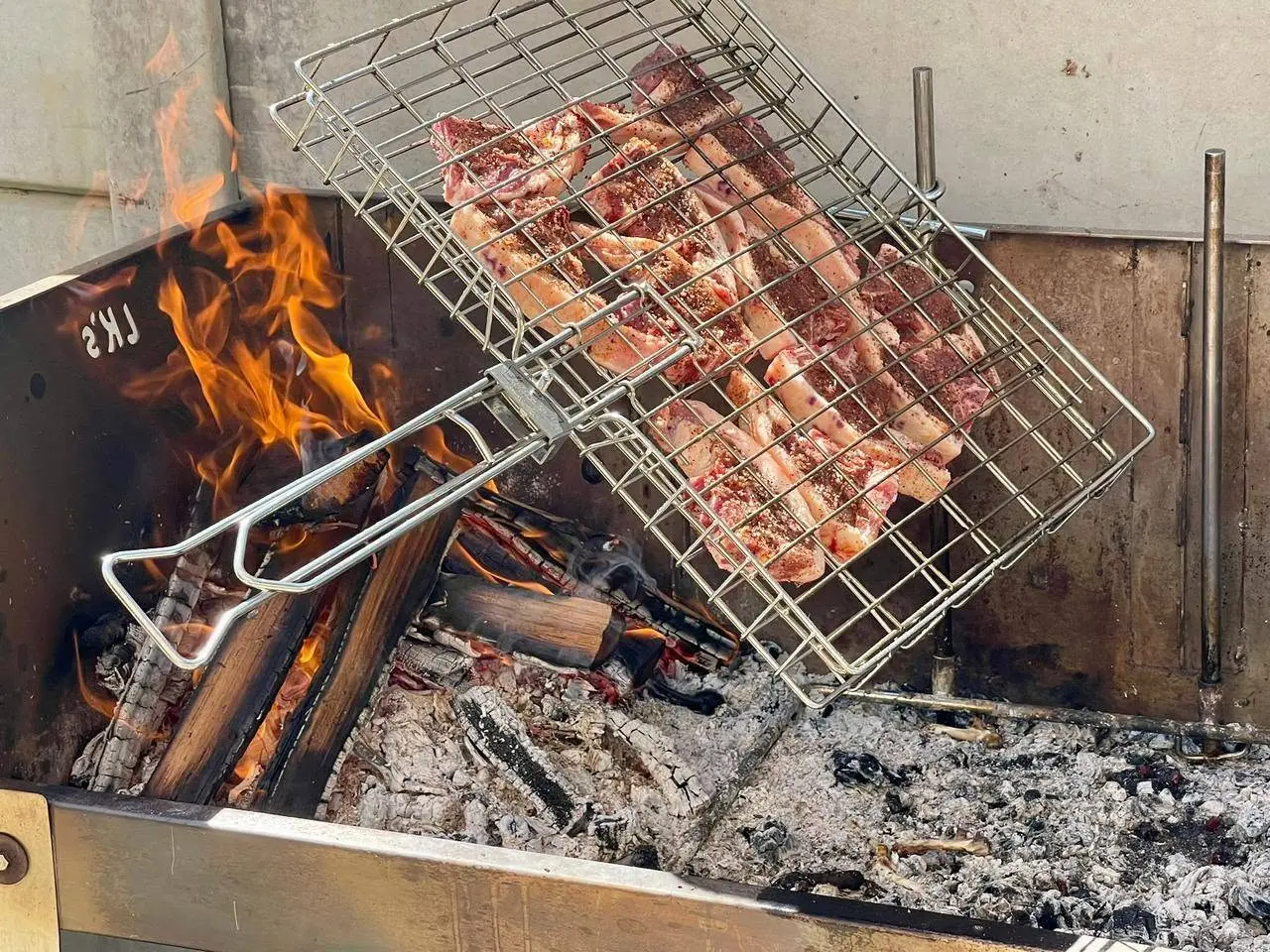 Before: Braai Grid with Meat